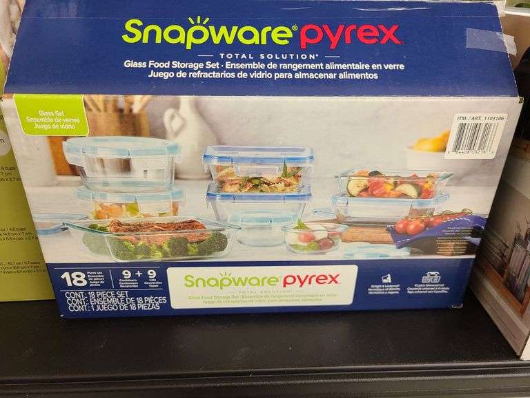 Snapware Pyrex Glass Food Storage Set