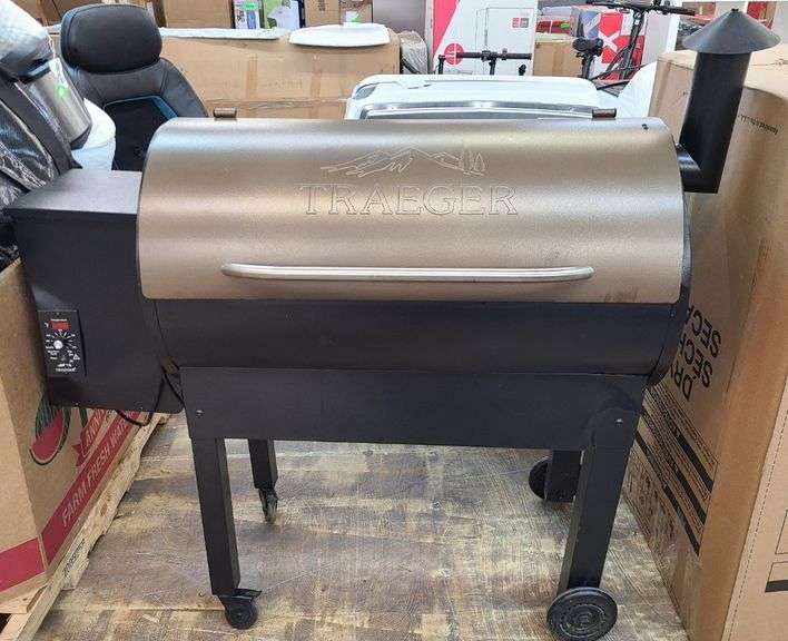 Love Your Store Returns - Mall