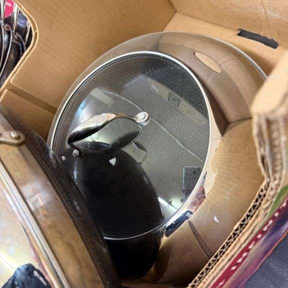 *1) Hex Clad Wok Set