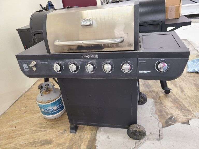 *Even Embers 5 Burner Grill with Propane Tank