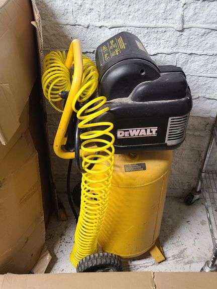 DeWalt Compressor