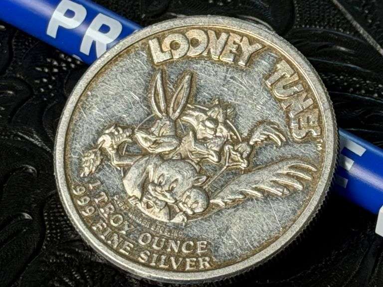 Looney Tunes 1 Troy Ounce .999 Fine Silver Coin
