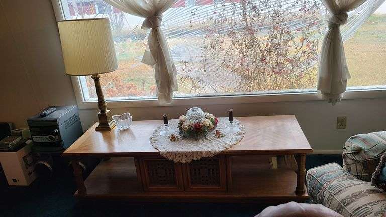 Coffee Table, Lamps, Center Piece, Candlesticks