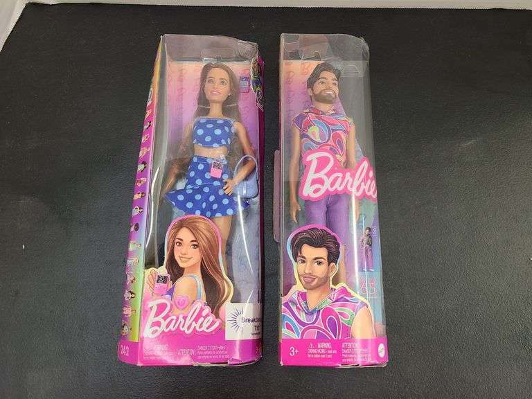 2) Barbie Fashionista Dolls