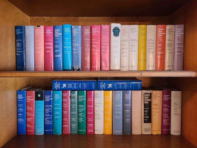 Contents of Shelf: Readers Digest Books