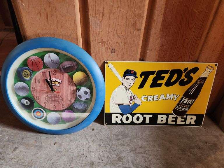 Ted's Creamy Root Beer Sign, Sports Clock