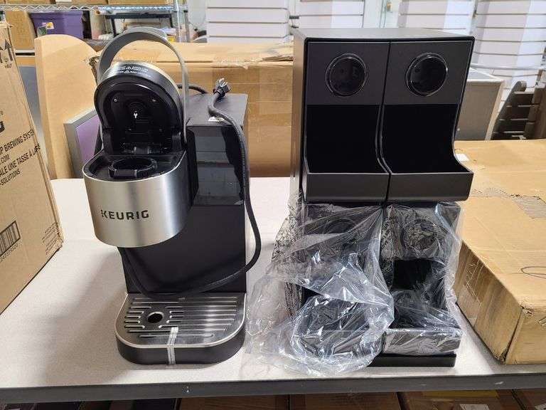 Keurig With Pod Organizer*