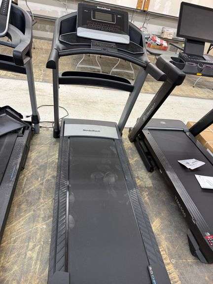 NordicTrack Elite 900 Treadmill