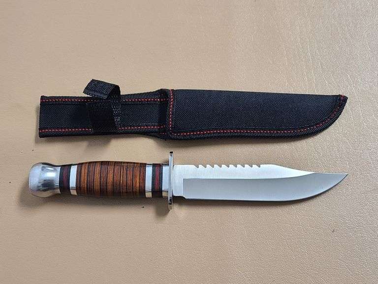 Stainless Steel 10.5" Knife with Sheath