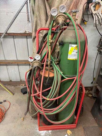 Oxygen / Acetylene Tanks