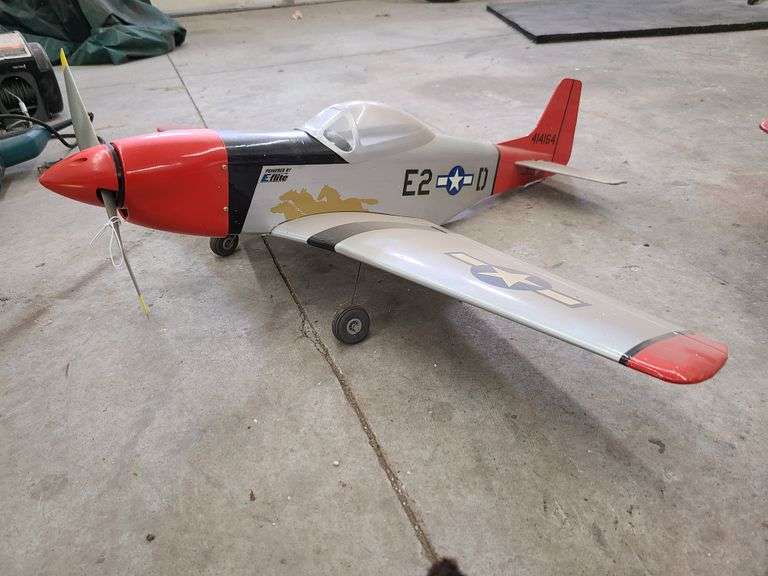 E-Flite P-51D Mustang RC Airplane