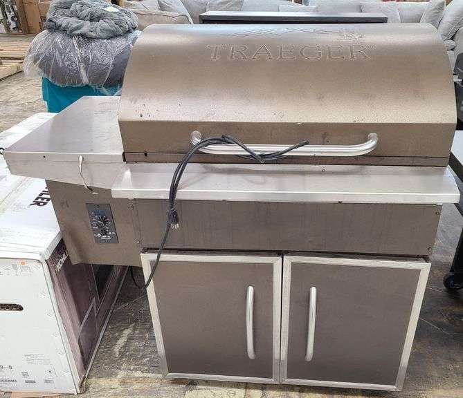 *Traeger Select Elite Wood Pellet Grill