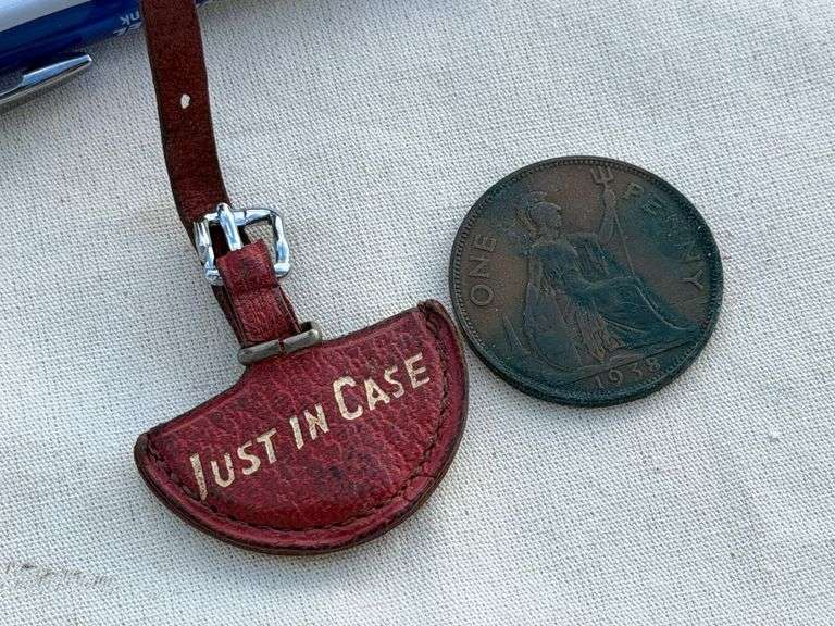 “Just In Case” Coin Holder Classic, with One King Penny
