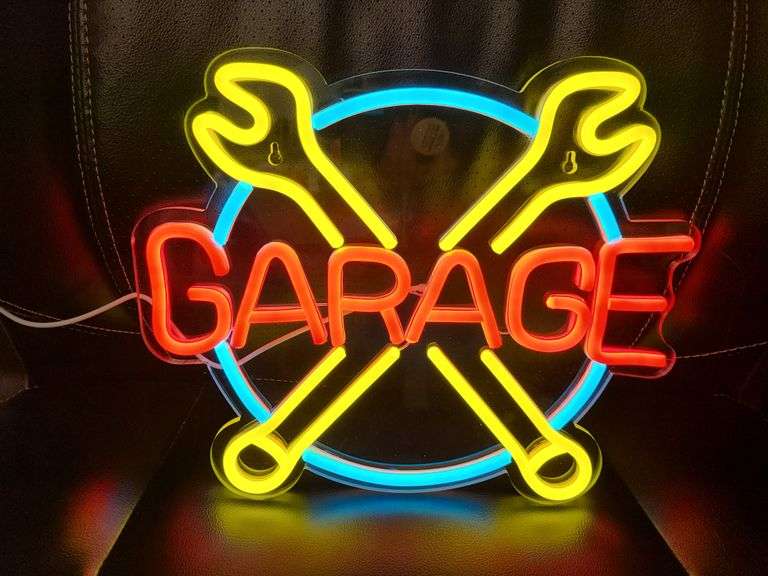 "Garage" LED Light