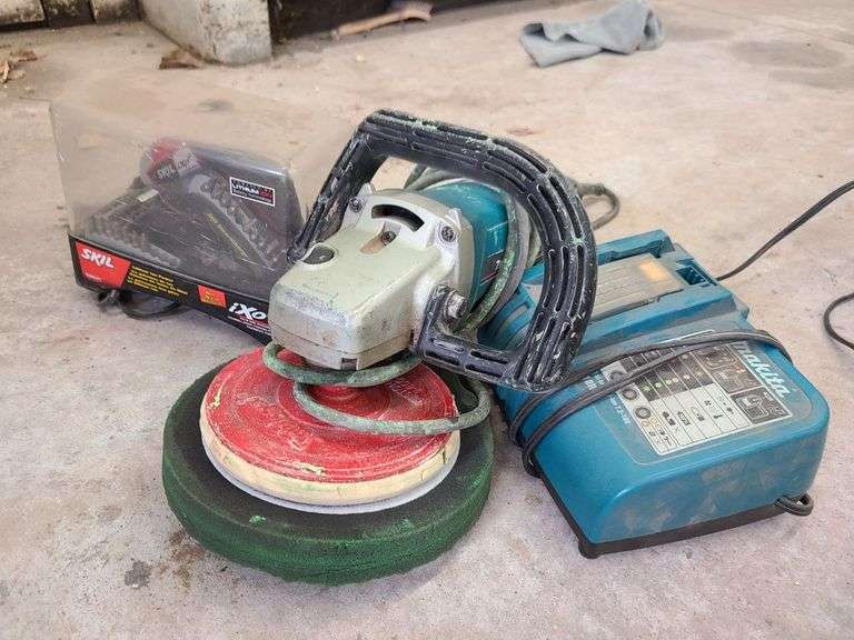 Makita Battery Charger, Dynabrade 52597, SKIL iXo