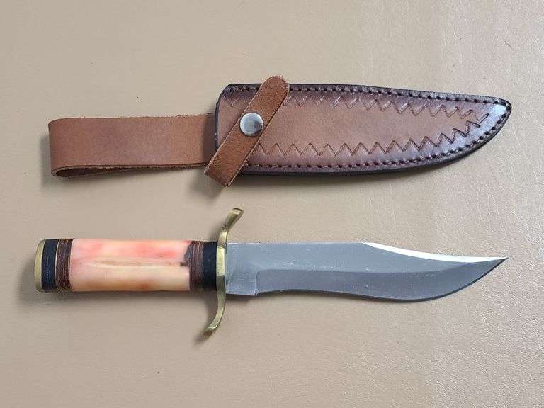 Stainletss Steel 12" Knife with Leather Sheath