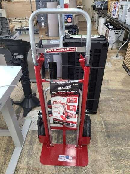 *Milwaukee 3-In-1 Convertible Truck