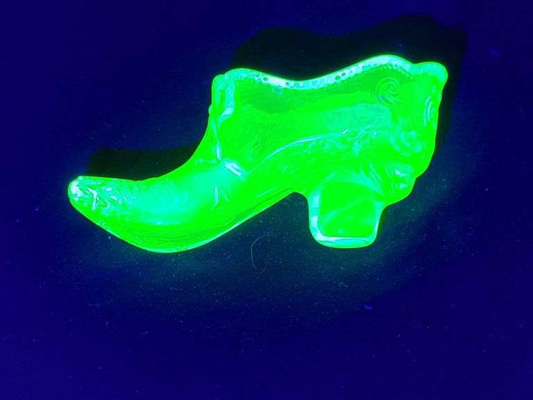 Vaseline Uranium Glass Slipper