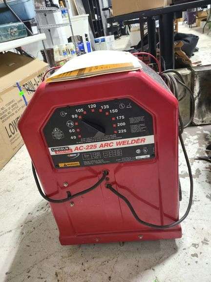 Lincoln AC225 Arc Welder 240V