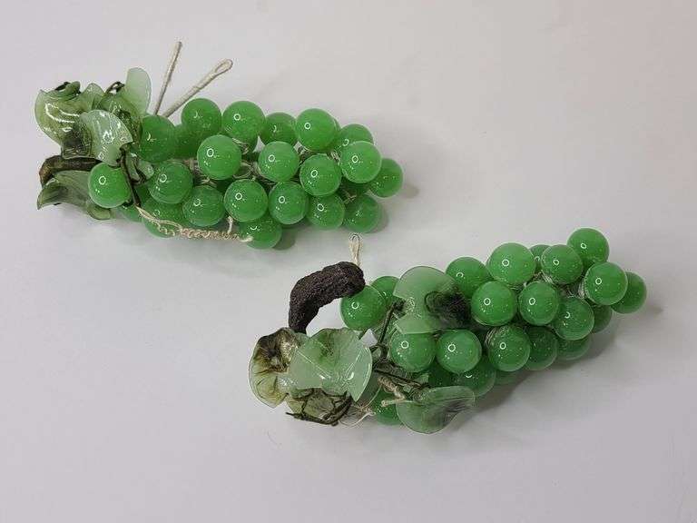 Chinese 1950s Green Glass Grape Clusters