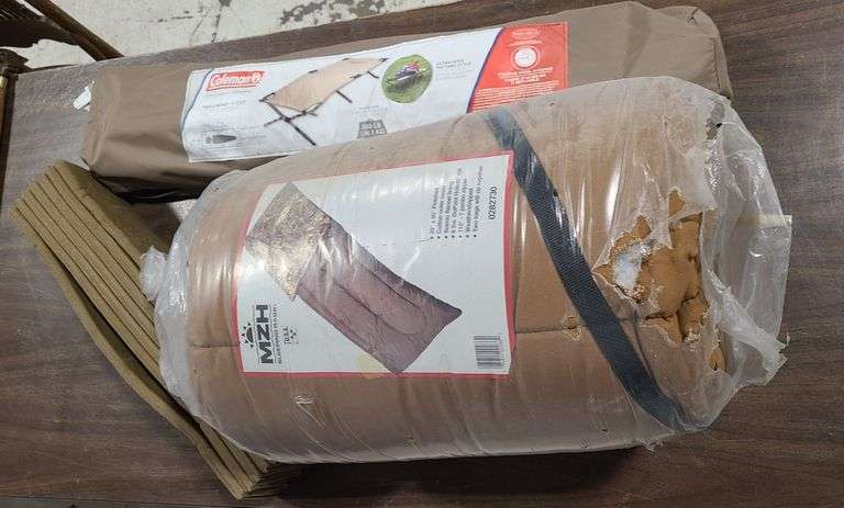 Coleman Cot, MZH Sleeping Bag, Foam Sleeping Pad