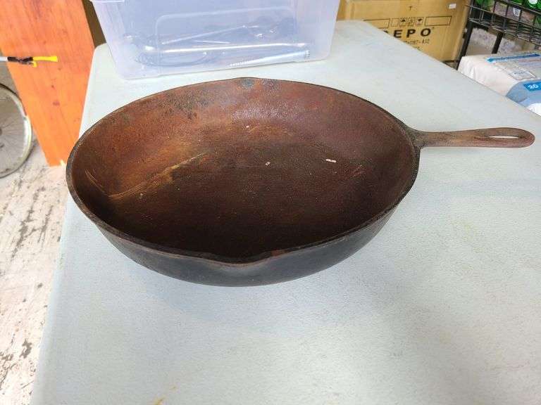 Cast Iron Skillet