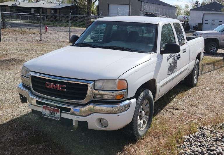 2005 GMC Sierra *Offsite, Roberts, ID