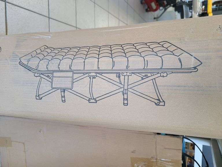 Portable Cot / Lounger