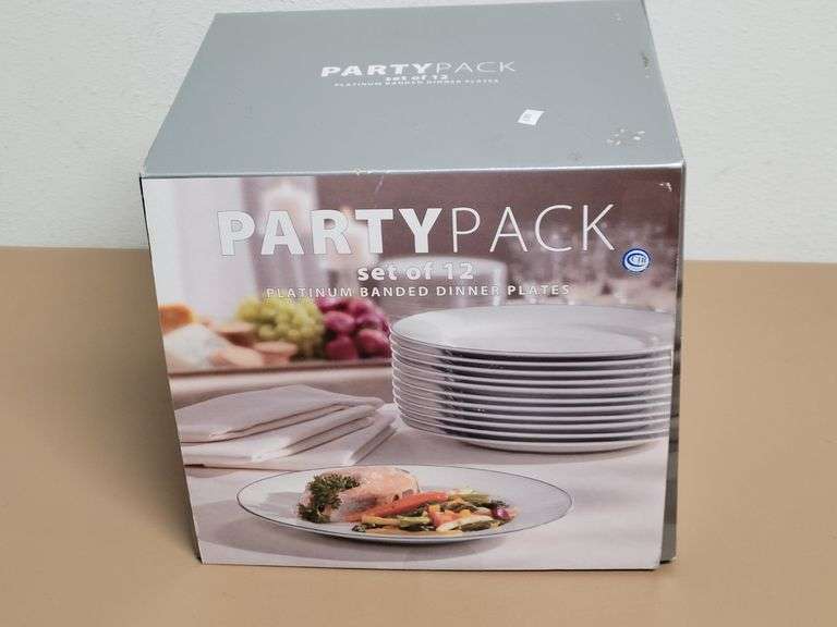 Party Pack Set of 12) Dinner Plates