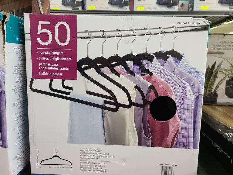 50pk Velvet Hangers