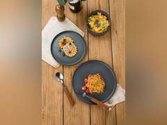 famiware Dinner Plates for 6, 10 inches Plate Set, Scratch Resistant, Stoneware Dinnerware, Kitchen Modern Rustic Serving Dishes, Black Matte Dinner Plate Full Glaze Black Matte 49.99