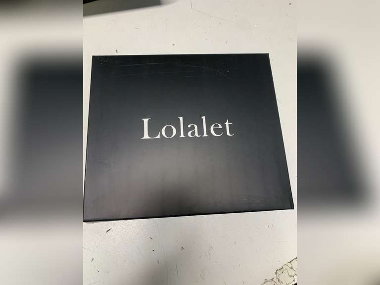 Lolalet 2 Pack Magnetic Makeup Palettes, Empty Magnetic Palette with Mirror for Eyeshadow Lip Color Blush Powder Highlighter Contour - Leather&Holographic 14