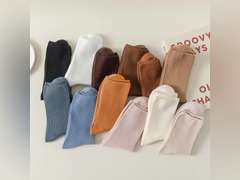 Flydo 6 Pack Crew Socks for Women Cotton Socks Cute Casual Athletic Socks Soft Womens Socks Aesthetic Socks 5-9 6 Pack Black 19