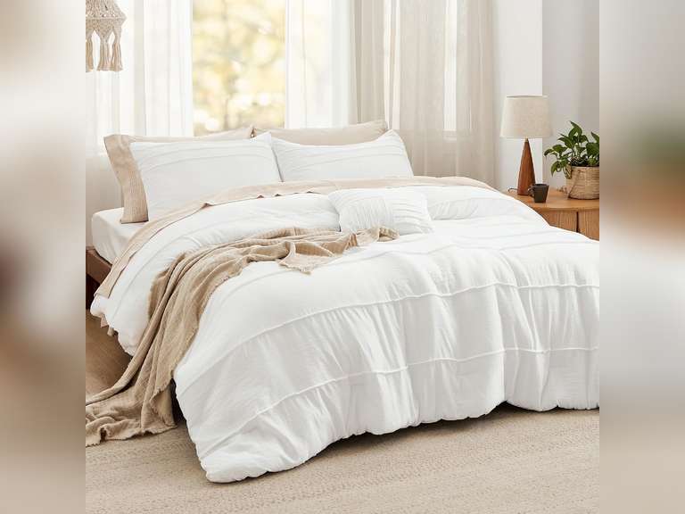 Bedsure White Queen Comforter Set - 4 Pieces Pinch Pleat Bed Set, Down Alternative Bedding Sets for All Season, 1 Comforter, 2 Pillowcases, 1 Decorative Pillow 42