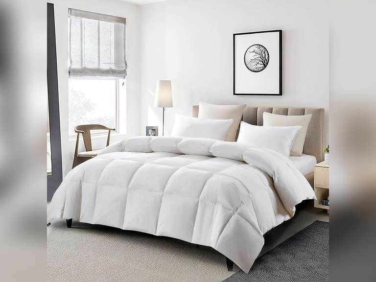 Serta 233 Thread Count White Feather Goose Down Fiber Seasons Warmth Comforter, KING 92