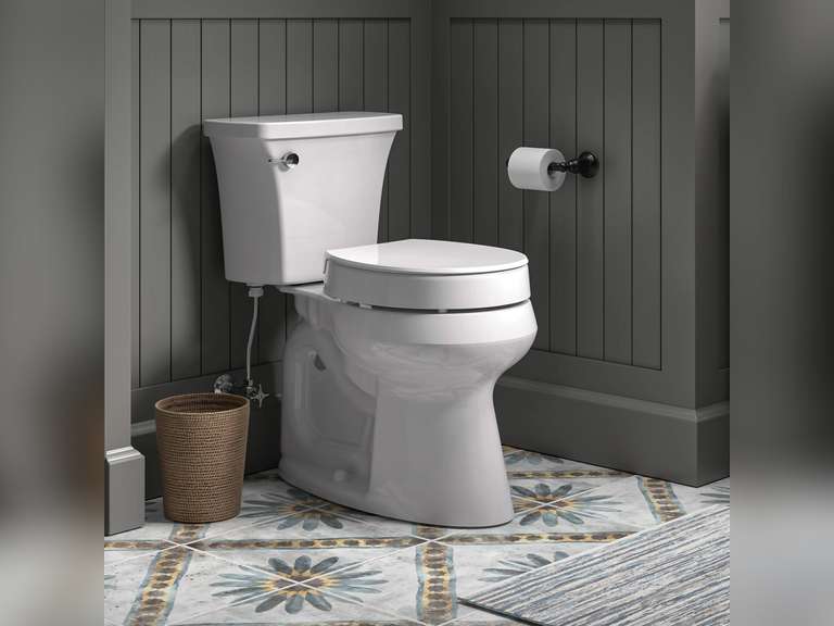 KOHLER Hyten Plastic White Round Soft Close Toilet Seat 50