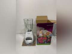 Brentwood JB-920B 12-Speed + Pulse Blender with Glass Jar, White 36