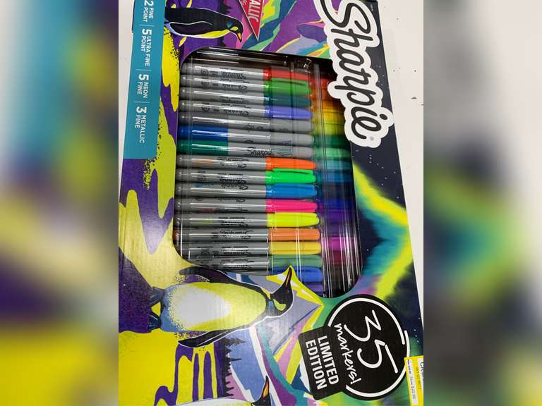 Sharpie 35pk Permanent Markers Fine Point and Ultra-Fine Point Multicolored Gift Pack 30