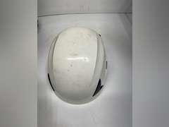 3m X5001VANSI Securefit X5000 Series Safety Helmet, Vented, 6-Point Pressure Diffusion Ratchet Suspension, White 35