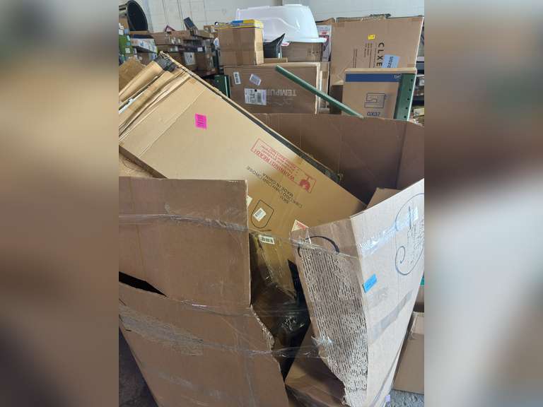 Pallet of mixed items 50