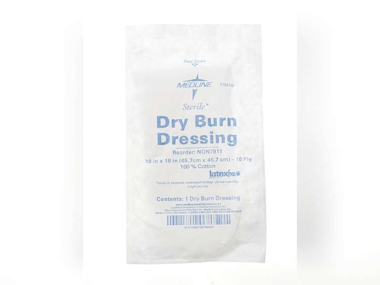 Medline Sterile Burn Dressing, 18"L x 18"W, 10 Ply, Pack of 80 143