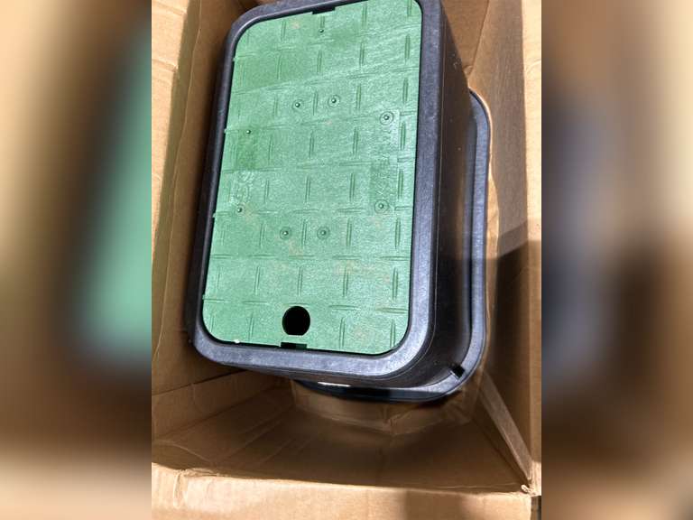 NDS D1000-SG Rectangle Valve Box with Drop-In Cover, 10-Inch by 15-Inch by 10-Inch, Black/Green 37