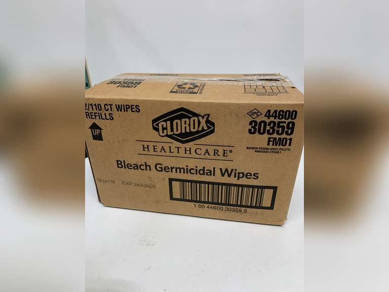 Clorox Healthcare Bleach Germicidal Wipes, 12" x 12", Refill for Bucket, 110 Count Pouch (Package May Vary) 64