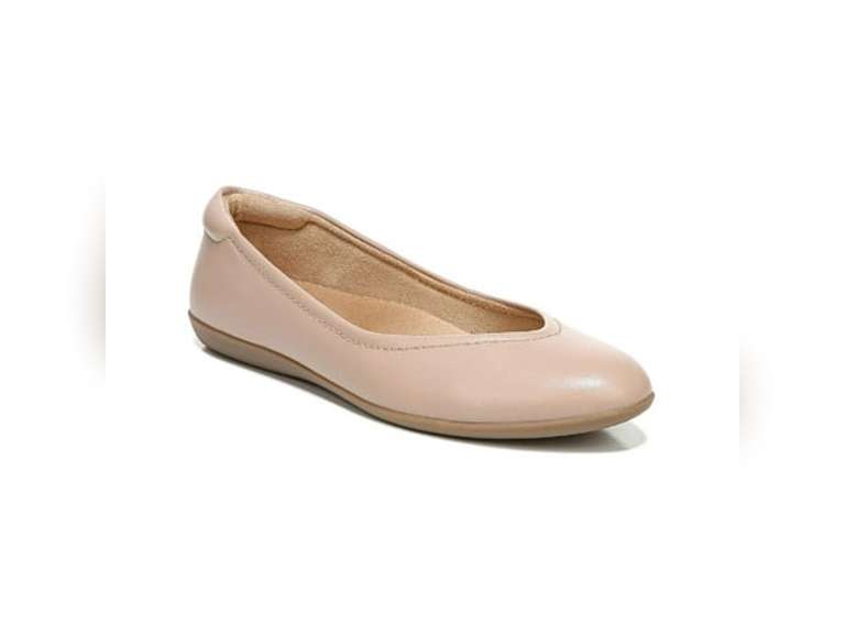 Naturalizer Womens Vivienne Leather Slip On Flats, size 8 108