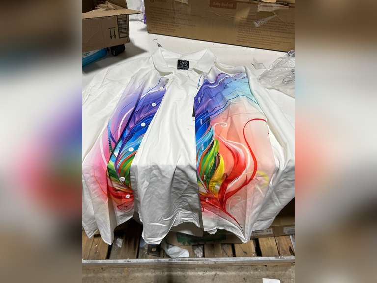 Similar model, Rainbow Unicorns Men's Button Down Shirt Long Sleeve Shirt Casual Regular Fit Tops with Pocket, L 30