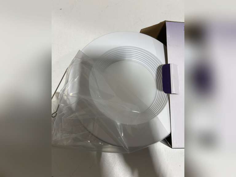 6 in. 75-Watt Equivalent LED Dimmable Retrofit Downlight with E26 Base Adaptor, 900 Lumens, 2700K-5000K Selectable 9