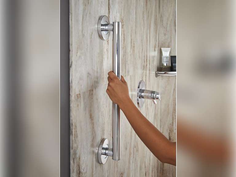 Delta Faucet 41818, 18-Inch Contemporary Grab Bar, Polished Chrome 81