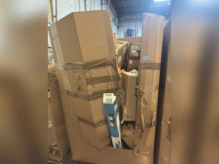 Pallet of mixed items 50