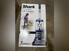 Shark Upright Vacuum, Navigator Lift-Away Deluxe with Large Dust Cup Capacity, HEPA Filter, Swivel Steering, Upholstery Tool & Crevice Tool, Blue, NV360 190