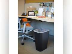 (2pack)Rubbermaid Commercial Products Waste Basket Large 39 Litre Black FG295700BLA 48